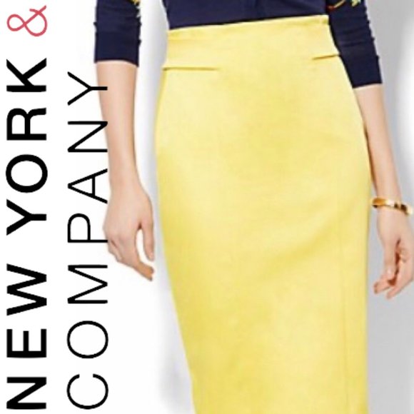 Dresses & Skirts - Eva Mendez New York & Company Green Pencil Skirt